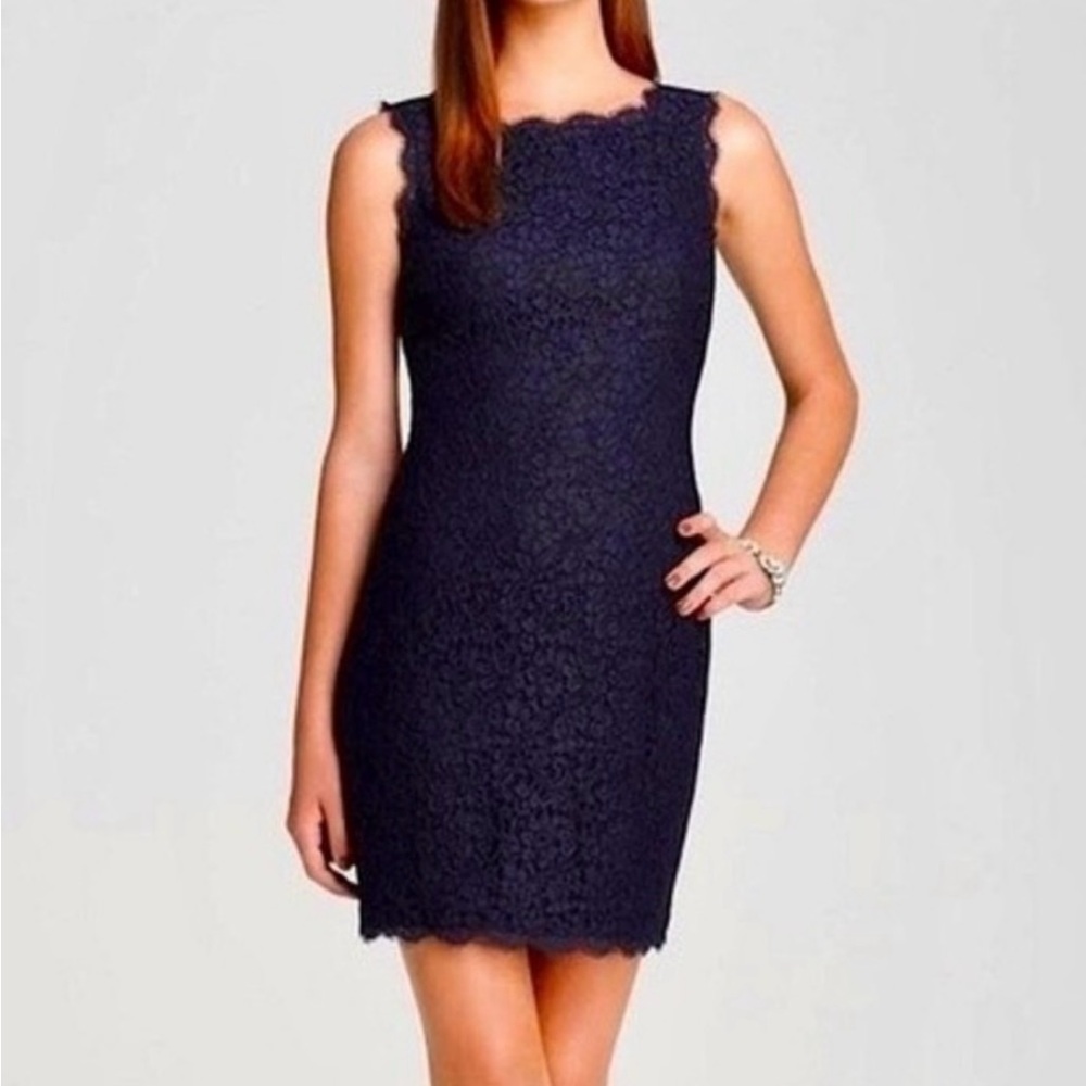 Adrianna Papell sleeveless cocktail dress
